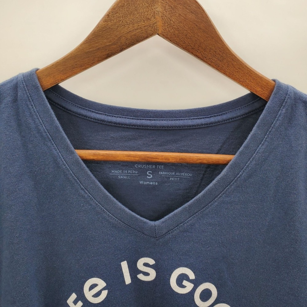 Life Is Good Womens Blue Short Sleeve T-Shirt S Fort Wayne Indiana V-Neck Truck - Picture 6 of 10